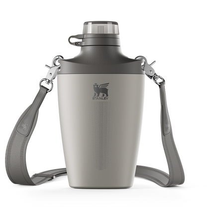 The Stanley Cross Bottle | 23 OZ